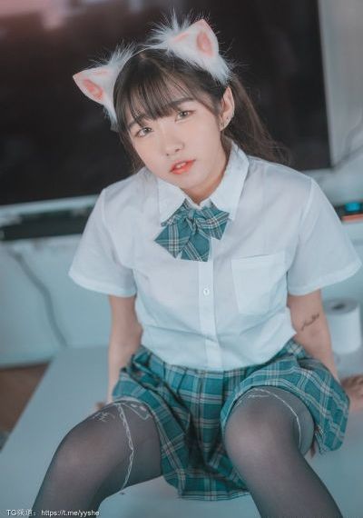 女教师的凌唇教室在线_90集免费观看